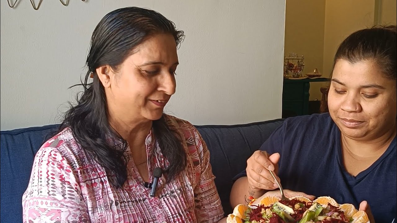 “हेल्दी चना चाट के संग अंगूर-पुदीना का फ्रेश ड्रिंक 🍇🌿”