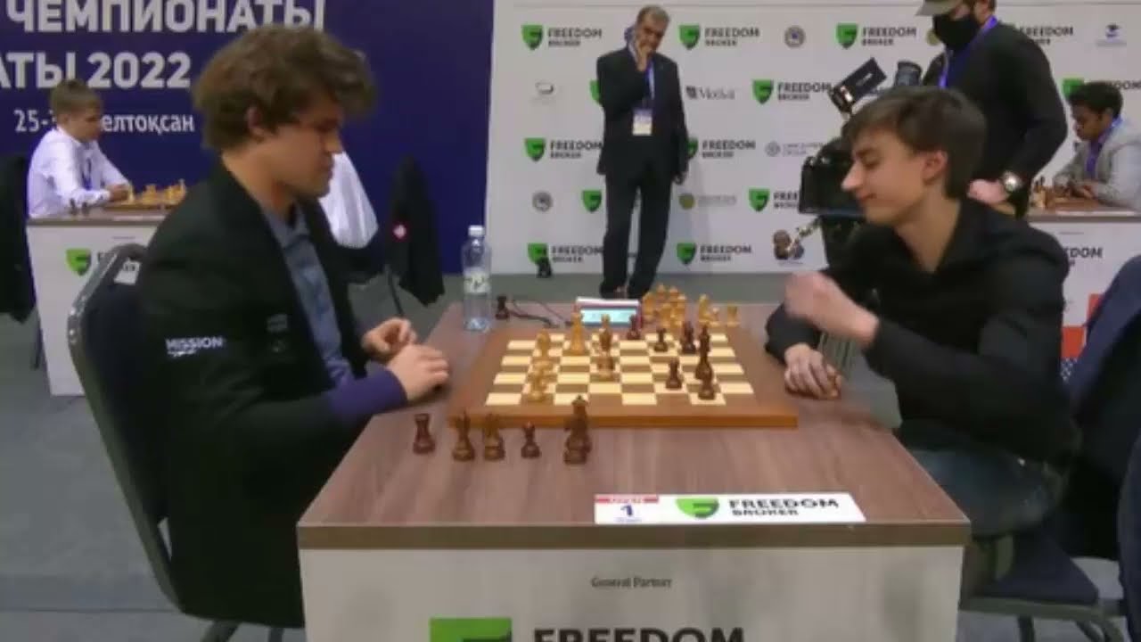 BISHOP ENDING!! Magnus Carlsen vs Daniil Dubov | World Rapid Championship 2022 - R8