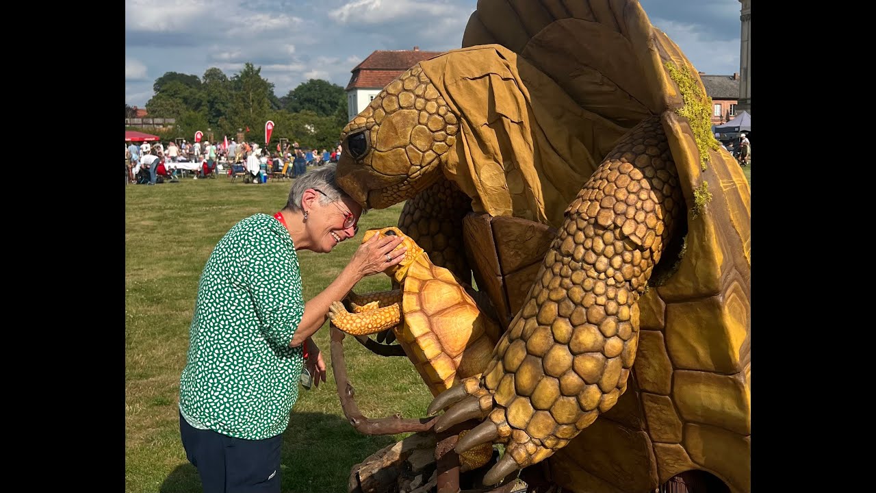PANTAO Schildkr&ouml;ten Walkact Puppenspiel Gro&szlig;figur