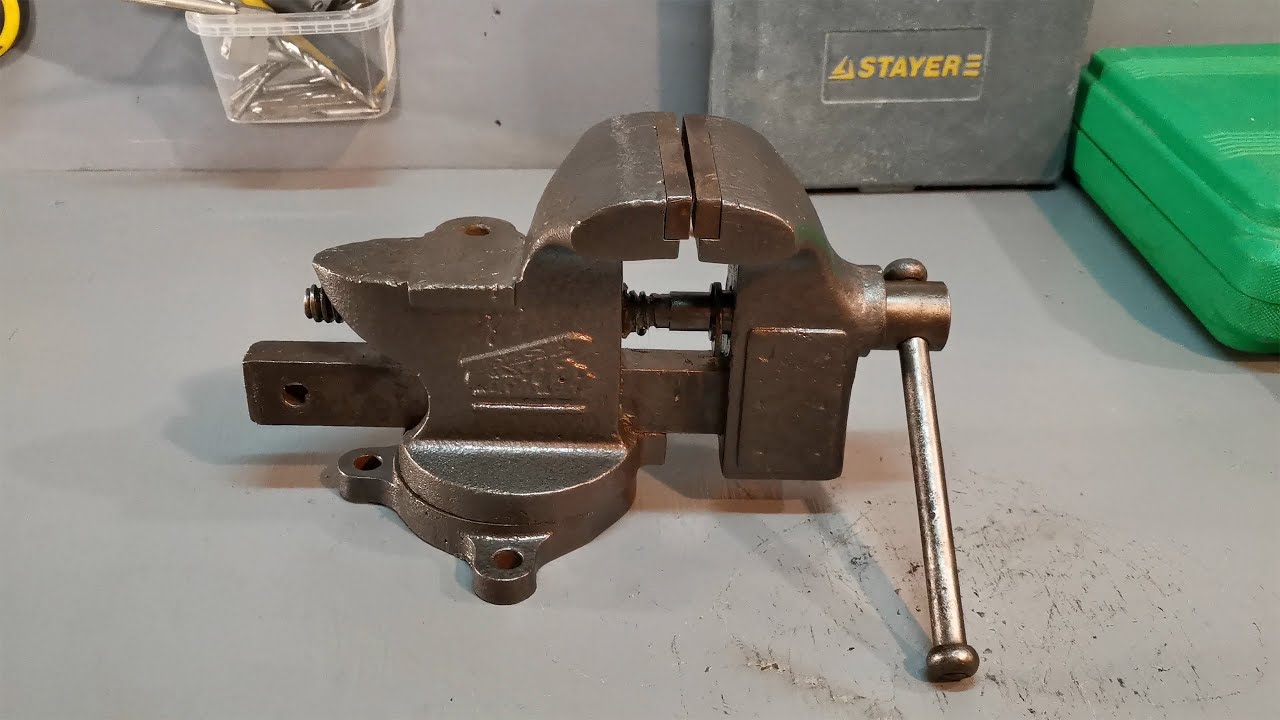 Гаражные тиски. Реставрация. Garage vice. Restoration.