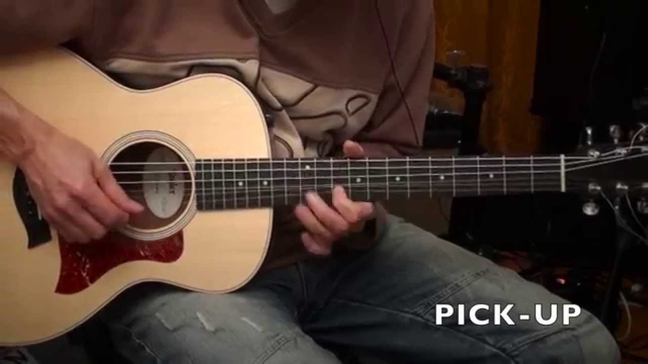 TAYLOR GS MINI-E  WESTERN GUITAR WITH NYLON STRINGS