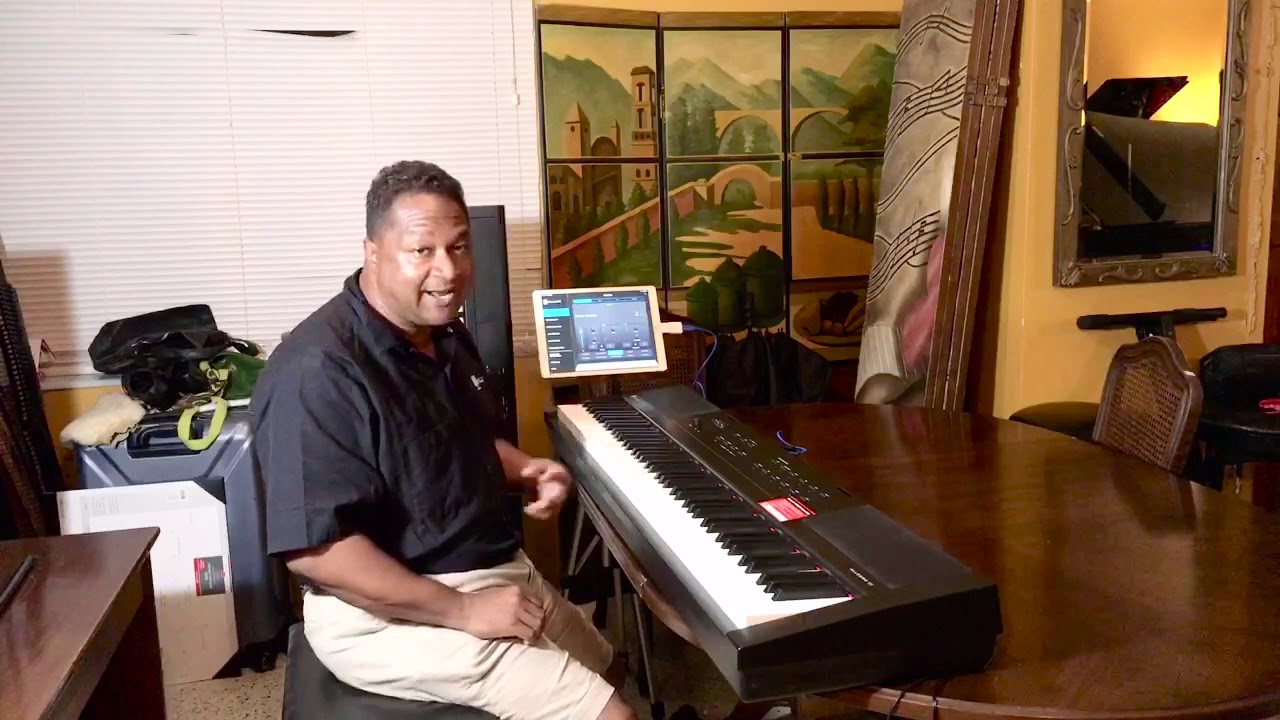 Kris Nicholson‘s Unplugged Raw Session with the Williams ALLEGRO III & LEGATO III Digital Piano