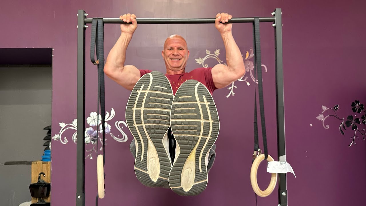 Pour prendre du muscle, il faut faire avec des cycles de force. Je te partage ma séance en live.