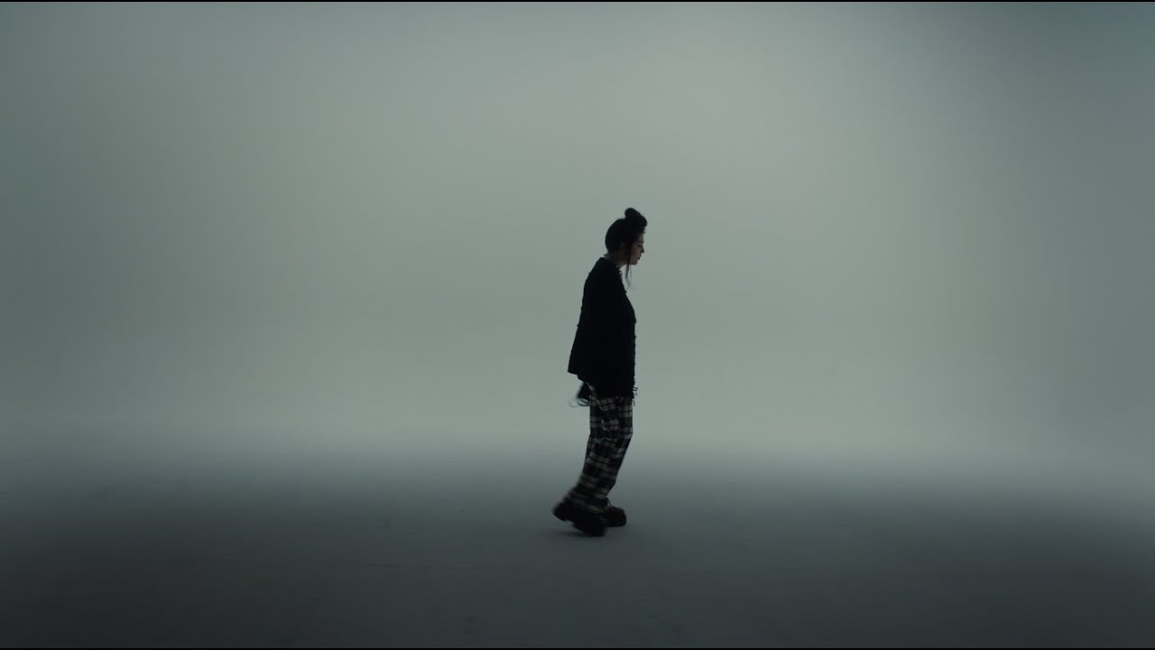 Hoshi - Mauvais r&ecirc;ve (Clip Officiel)