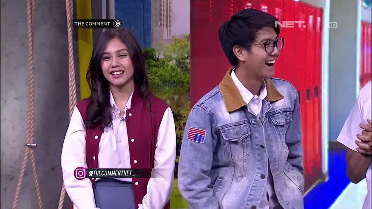 Ditanya Cinlok Waktu Syuting Dilan , Ini Jawaban Iqbaal (1/4)
