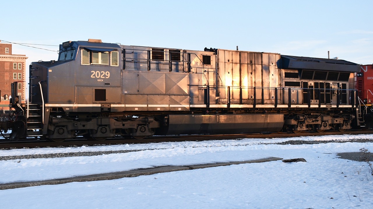 CN 8838 & GECX 2029 Lead CN Freight Train
