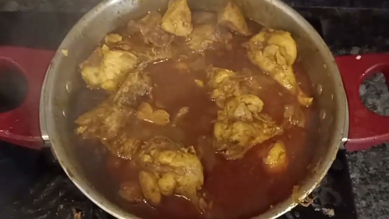 Missing India? The BEST Chicken Curry we make in London 🏠🍗
