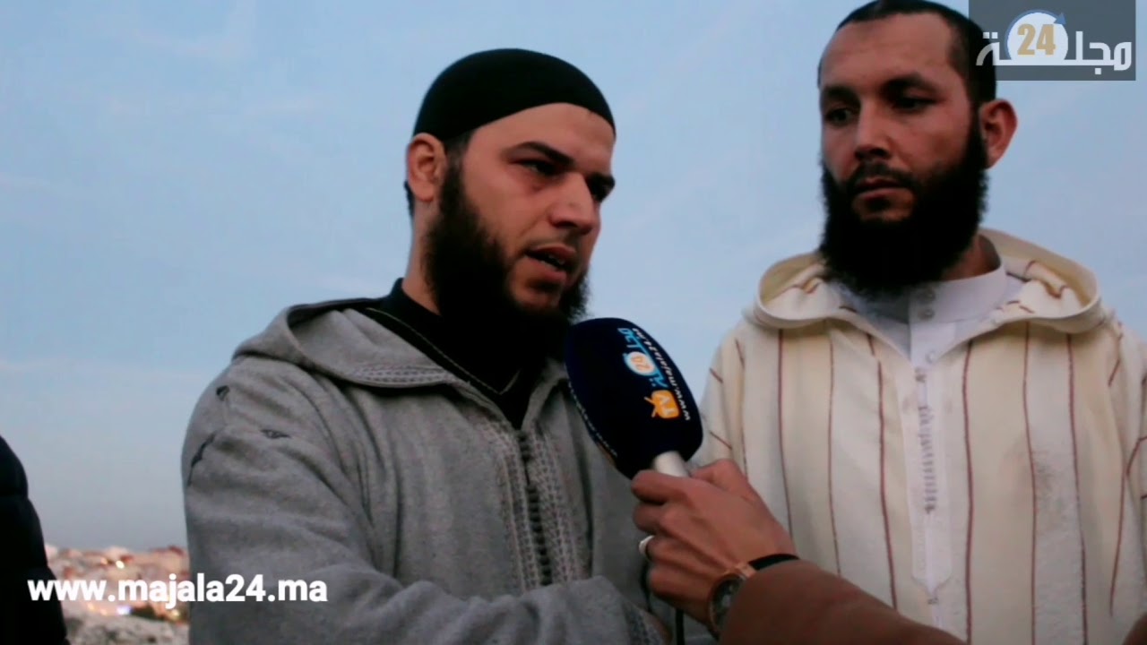 أحد طلبة الشيخ بوخبزة رحمه الله يروي بحرقة علاقته به والدموع تملأ عينيه