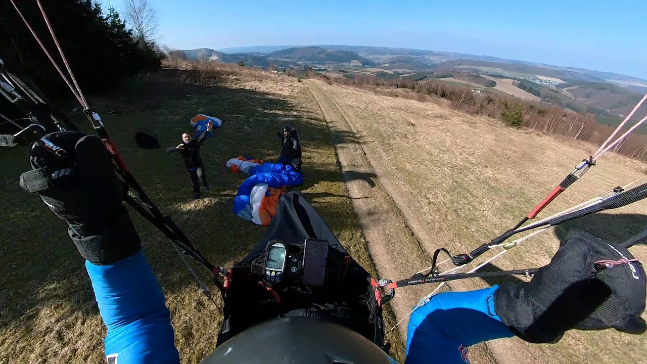 Happy 2022 - *Speedlanding compilation* #weloveparagliding