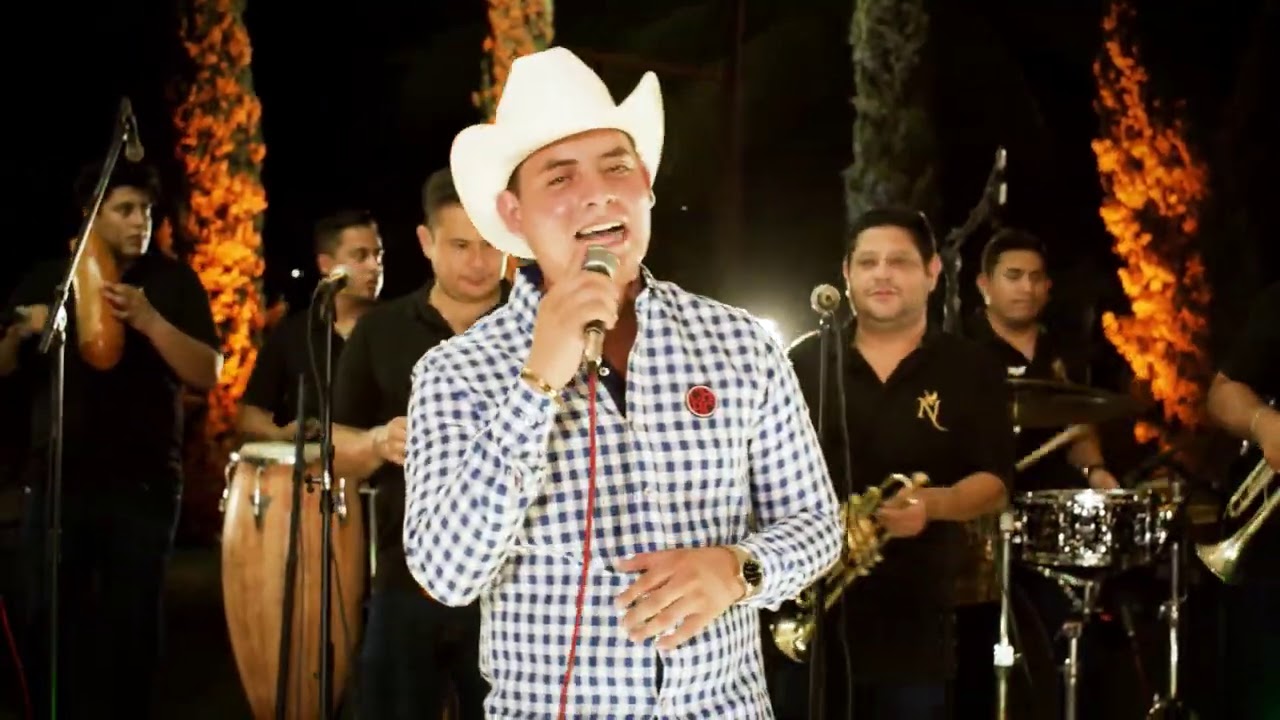 José Pablo - Si Quieres (En Vivo Con Banda)