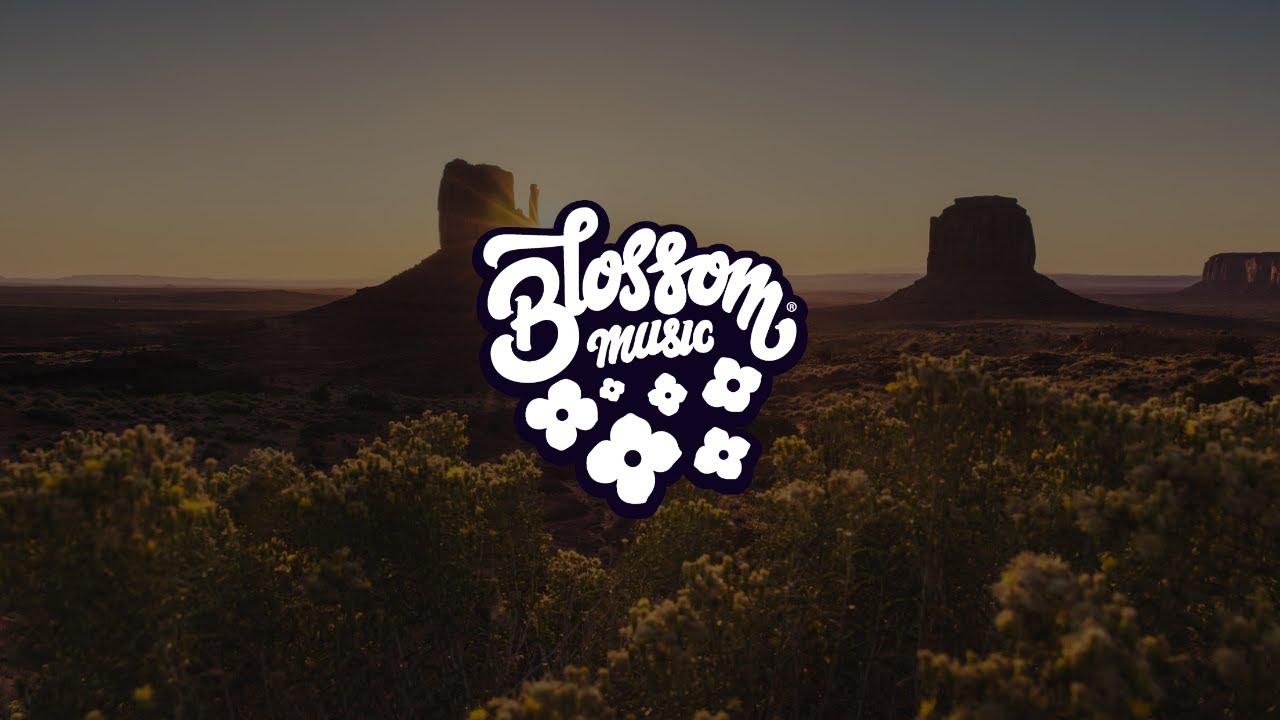 Blue Wednesday & Magnus Klausen - Runaway