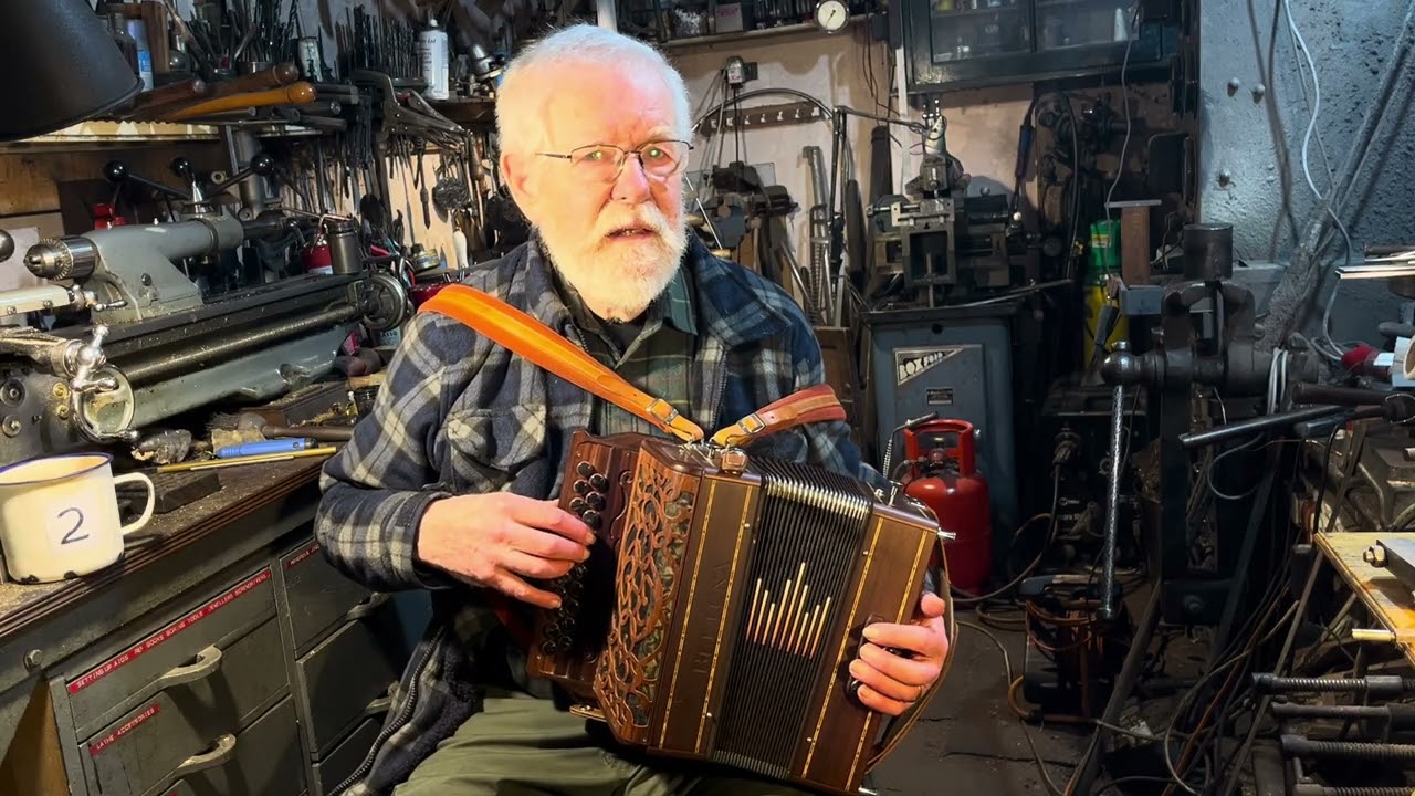 Squeezebox Crack 2.  The Road to La Coruña