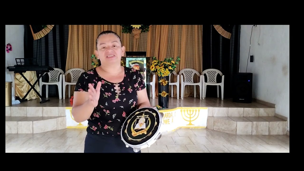 APRENDA A TOCAR PANDEIRO SIMPLES,BATIDA PRA GRUPO DE MULHERES IGREJA.
