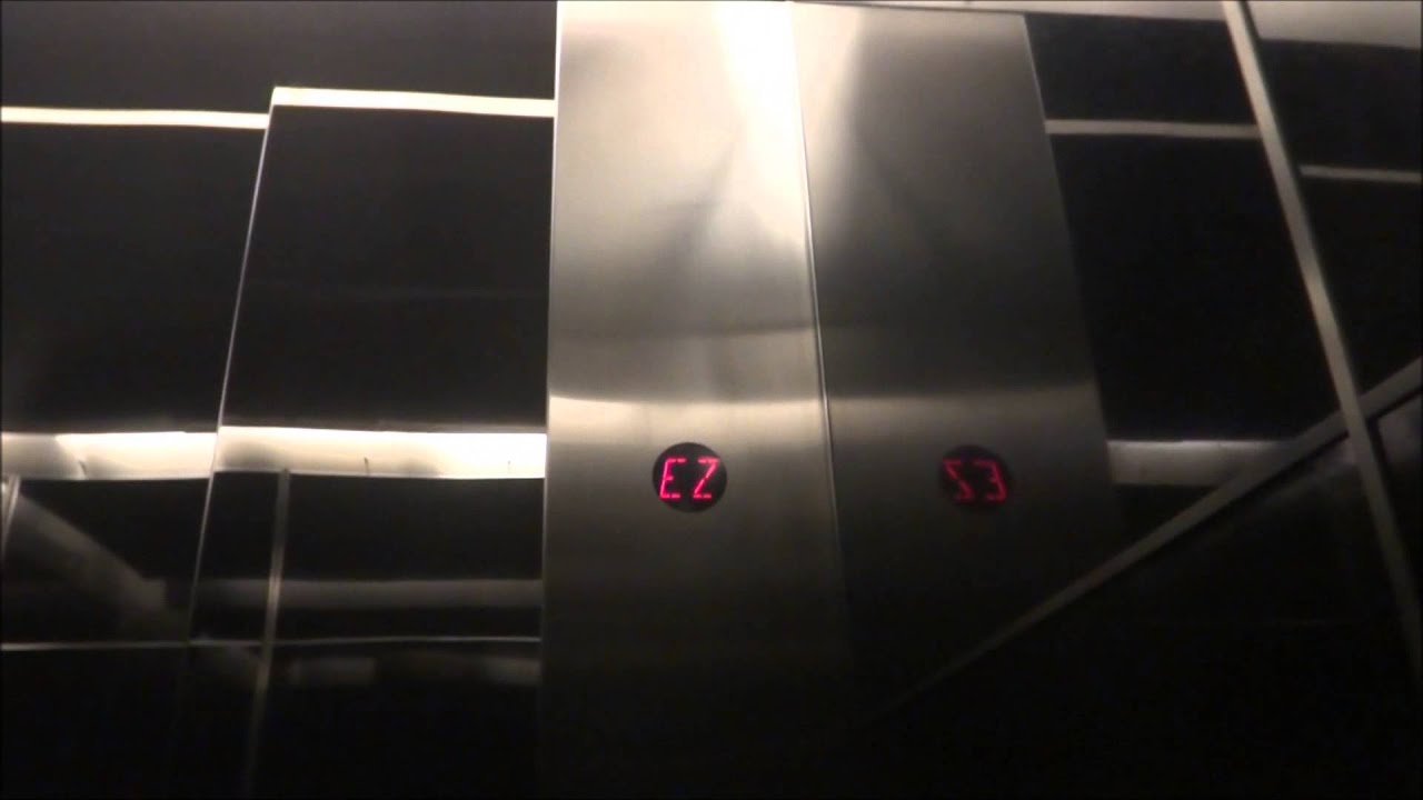Otis High Speed Traction Skylobby Elevators at JPMorgan Chase Tower Houston (Up)