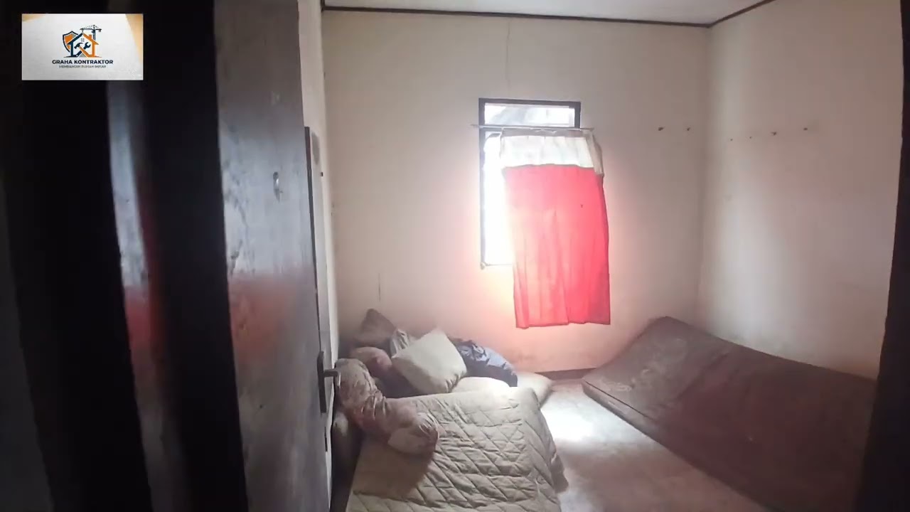 Bongkar total rumah ukuran 165m² di Semarang