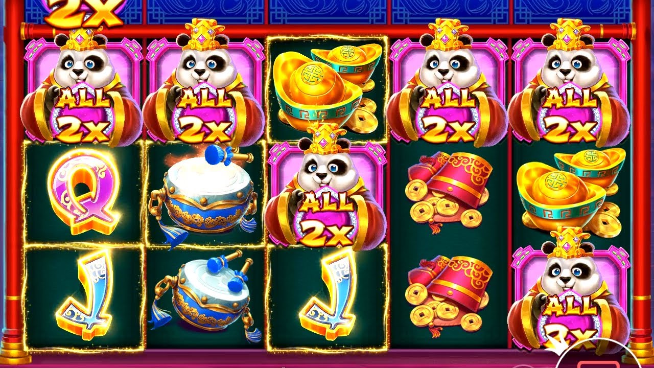 Fat Panda Drops in Multiple Sticky Wild Lines for Some Big Wins