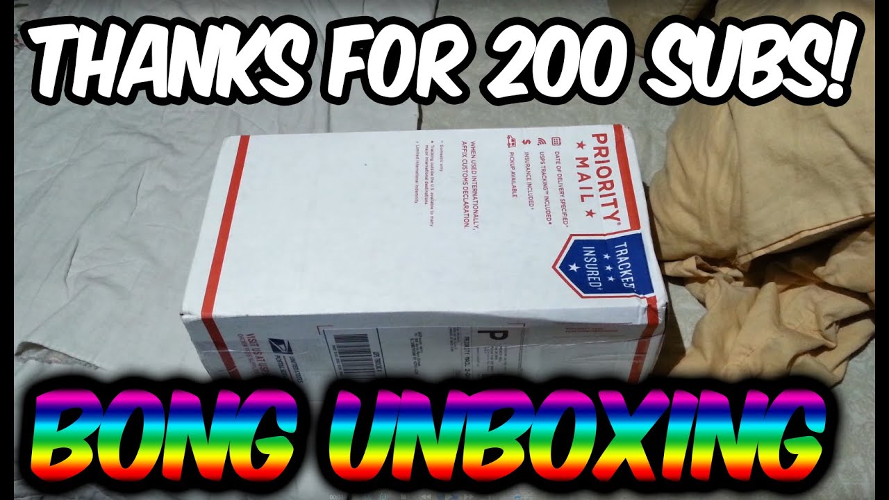 Thanks for 200 Subs! GoGo Pipes Bong Unboxing + Test!