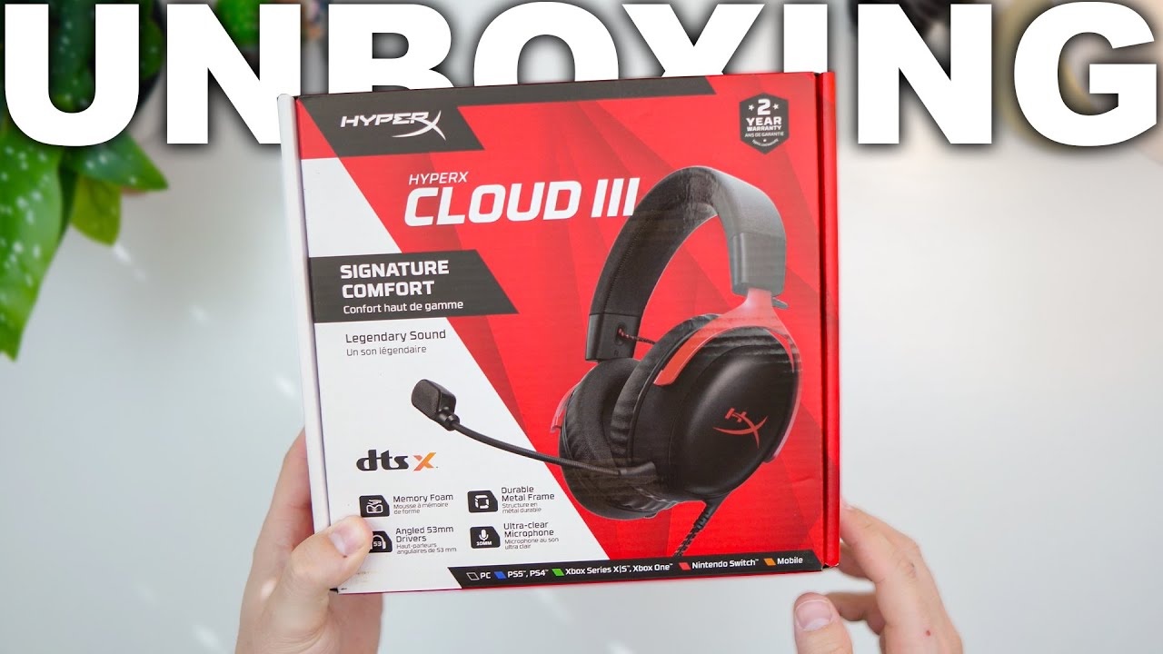 Распаковка игровой гарнитуры HyperX Cloud III