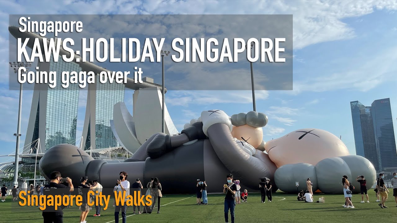KAWS:HOLIDAY SINGAPORE [4K]