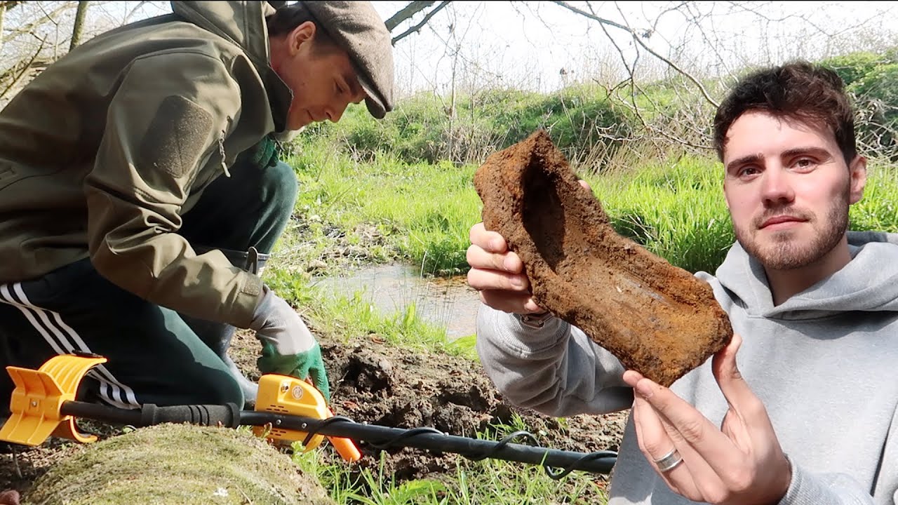 We found something very strange in Alfies woodland - Road to the Roman Coin