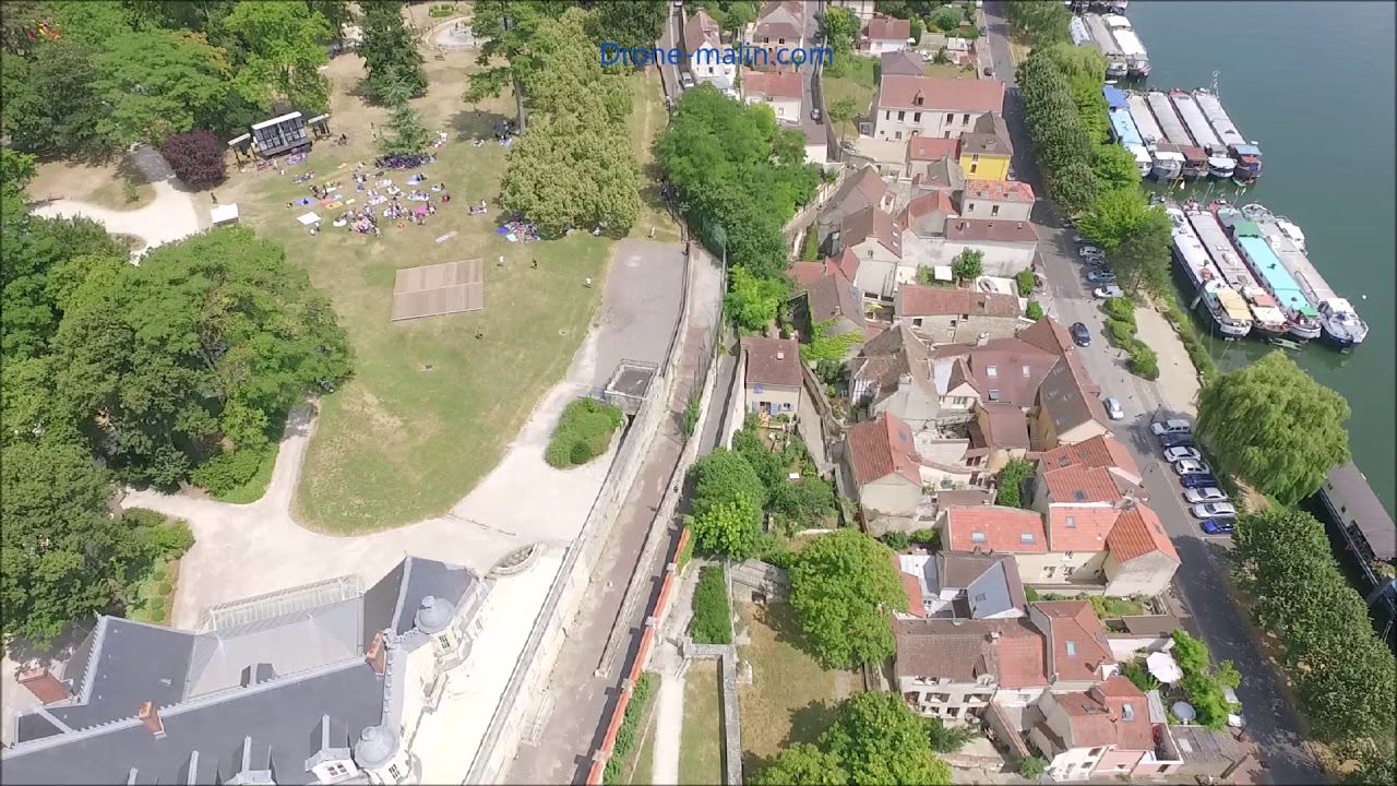 Conflans Sainte Honorine en vue aérienne par drone, drone-malin.com