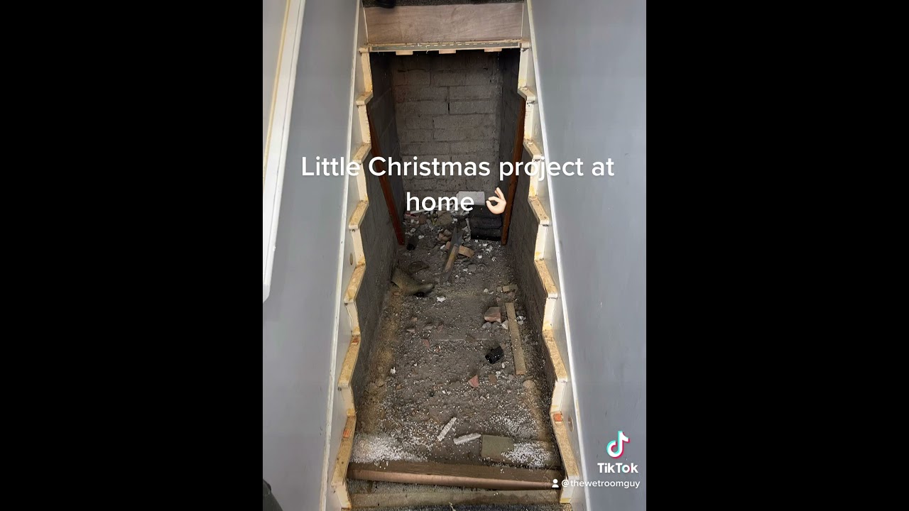 Under stairs storage @colinfurze