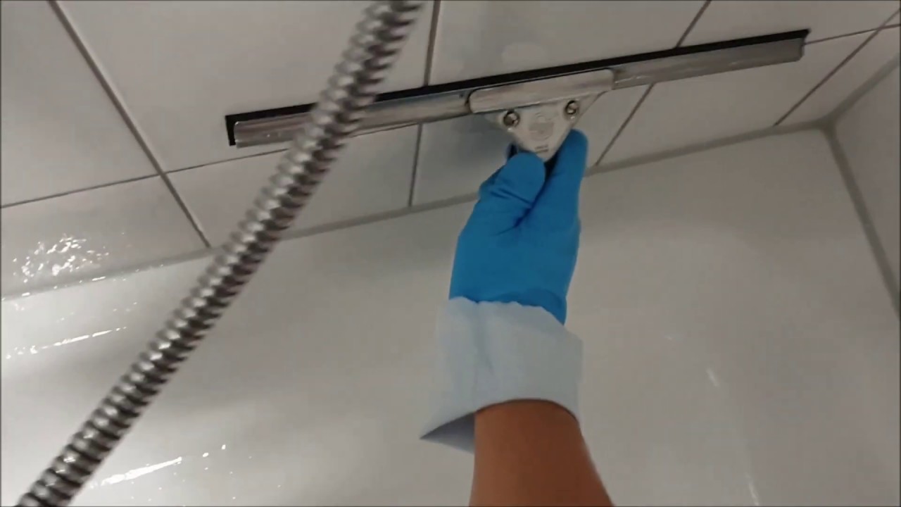 Dusche reinigen wie ein Profi