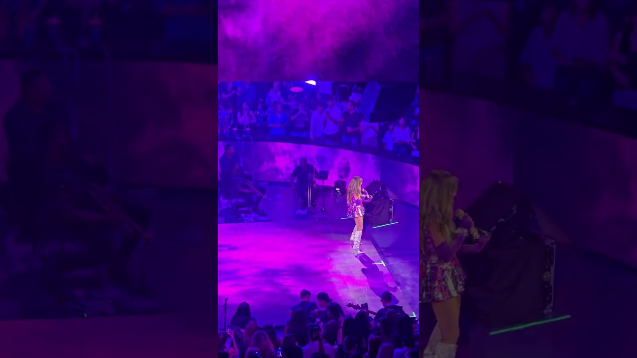 Gloria Trevi | Con los ojos cerrados
