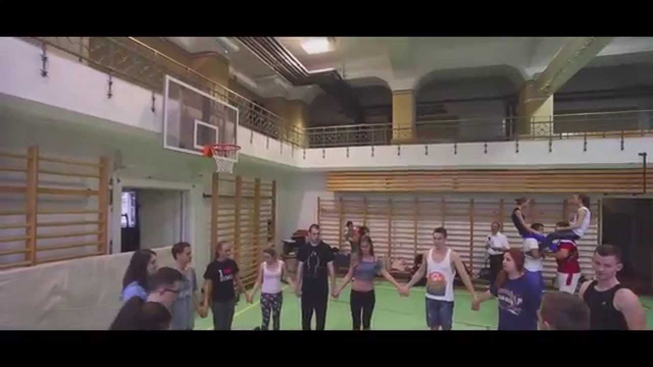 Debreceni Református Kollégium Dóczy Gimnáziuma 12.A Kisfilm // 2014