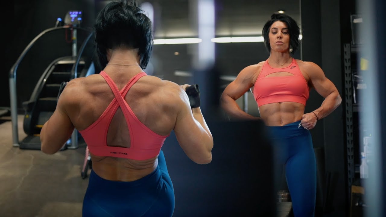 FULL BACK DAY WITH DANA LINN BAILEY