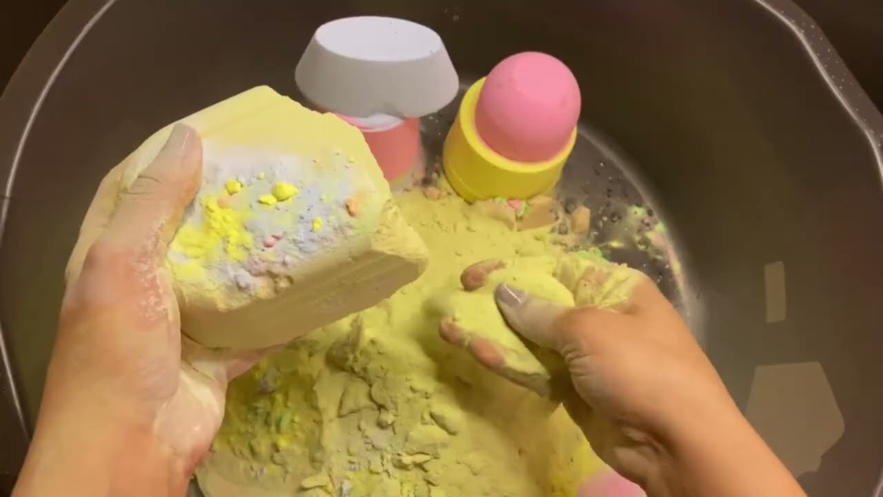 ASMR - colorful baking soda nony 