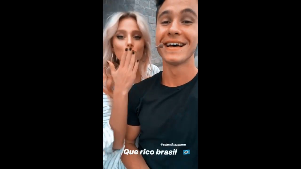 Michaentina - The Heart Wants What It Wants (spanish version)