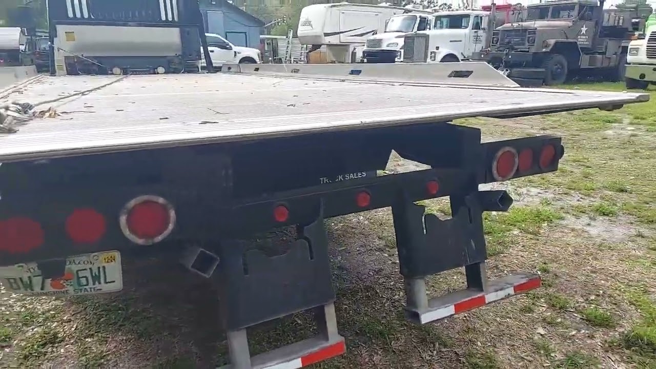 Tow truck for sale, 2018 Isuzu NRR heavy duty tow truck