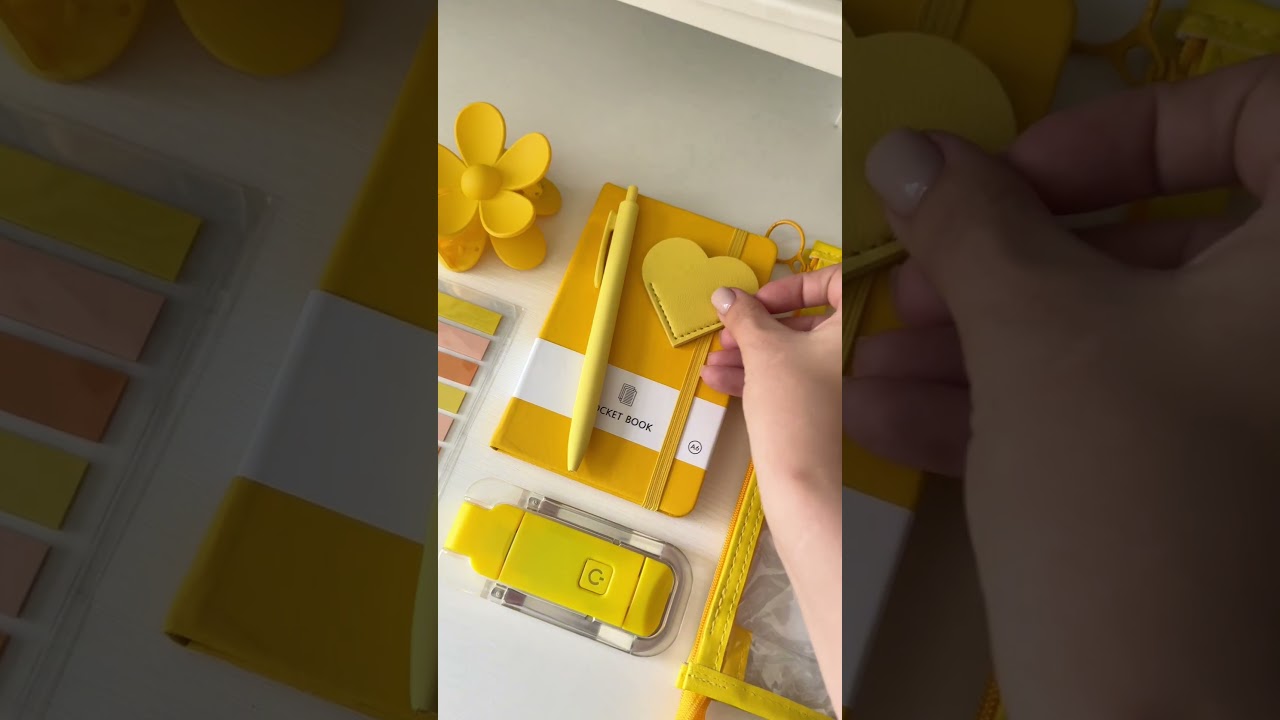 YELLOW 💛 Bookish bundle 😍 perfect packing order with stationery #asmr #packingorders #stationery