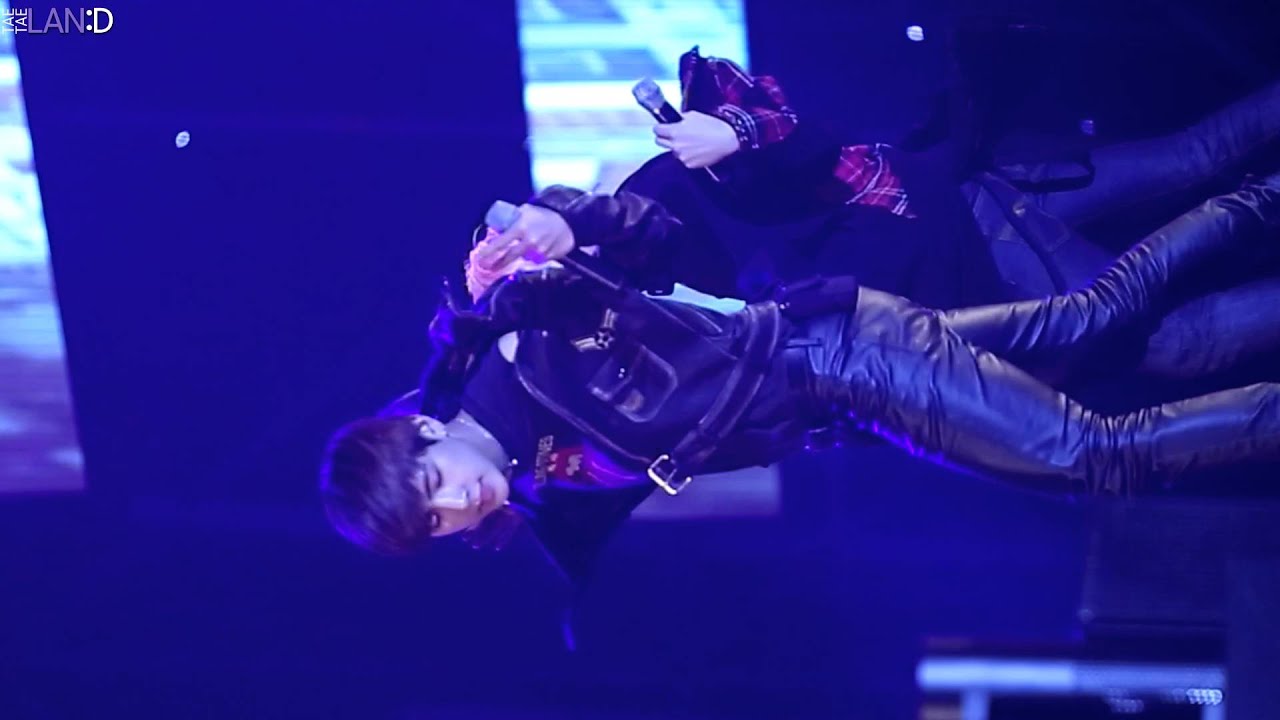 151212 SUPER SEOUL CONCERT │ 방탄소년단 'RUN' 뷔(V) focus