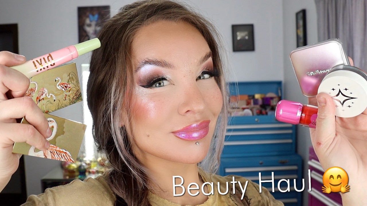 Haul: Chantecaille, R.E.M., Half Magic, Summer Fridays, Maybelline, Too Faced, Wet 'n Wild, DRMTLGY