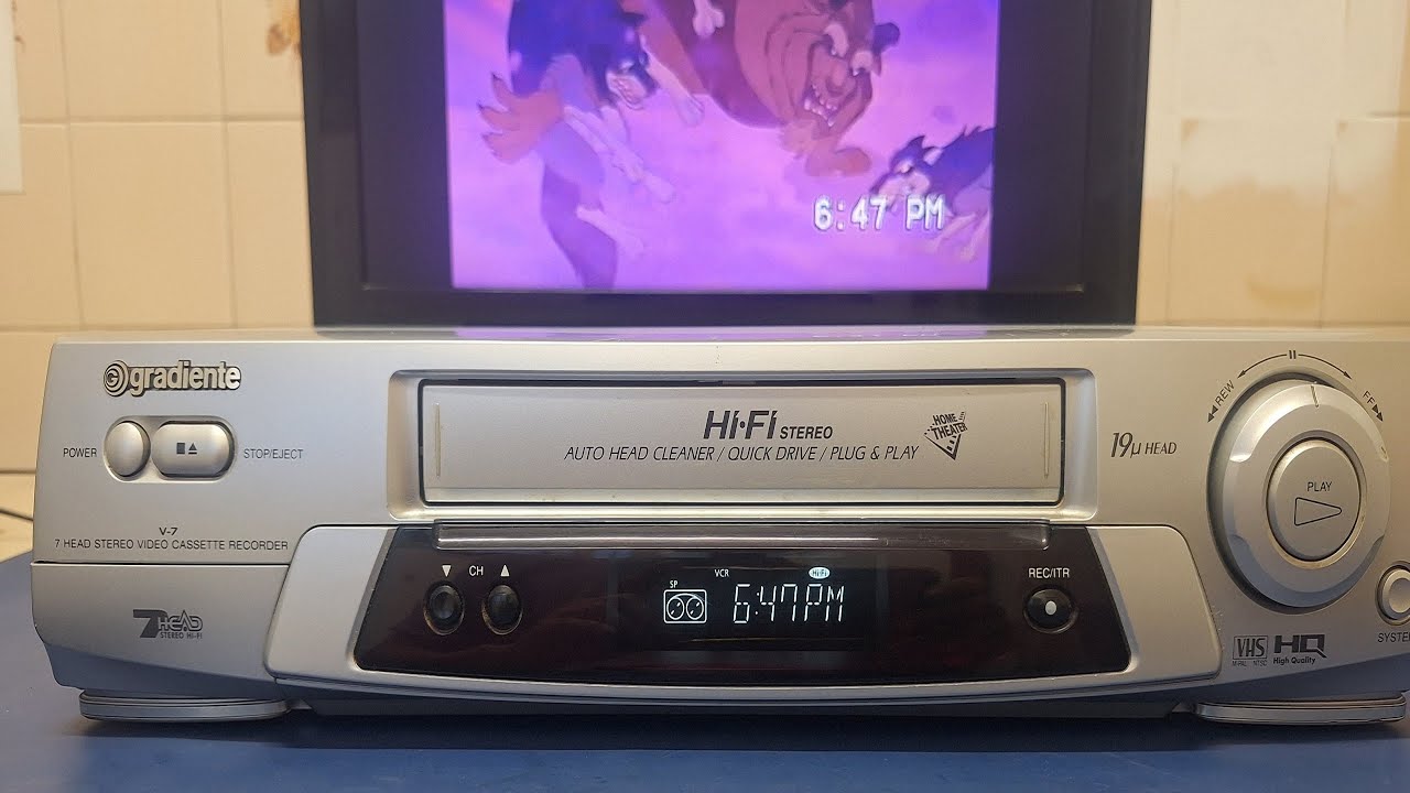 Videocassete Gradiente V7  Controle remoto alternativo.