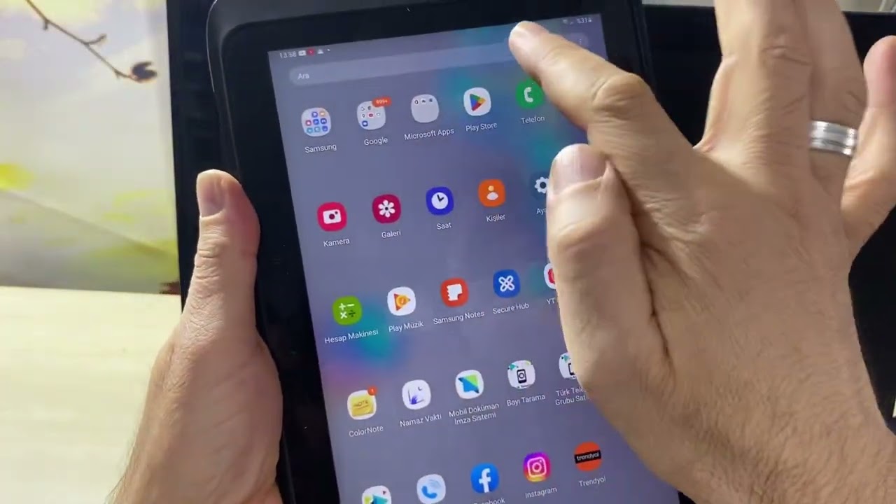 tuşlu telefonum yalnız acil aramalar diyor arama yapınca şebeke yok işte detaylar