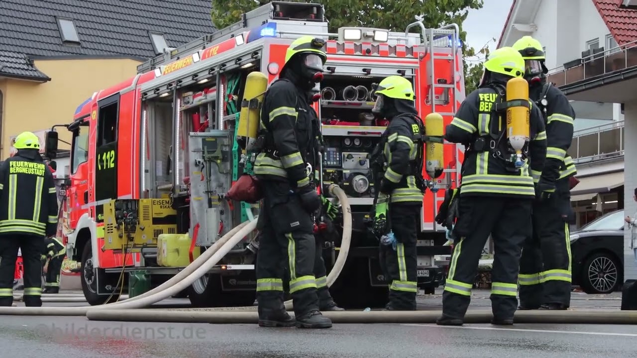 Bergneustadt (NRW): Feuer in Wohnhaus