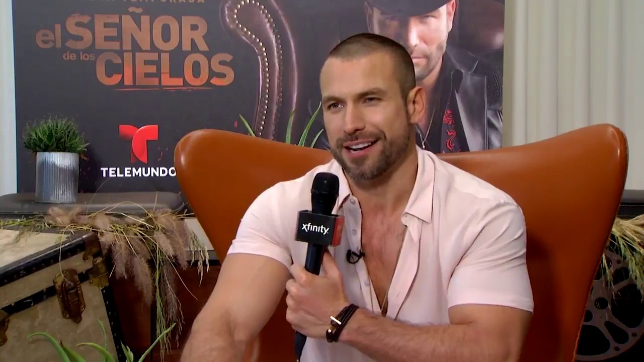 Rafael Amaya - Como es tu relacion con Fernanda Castillo?