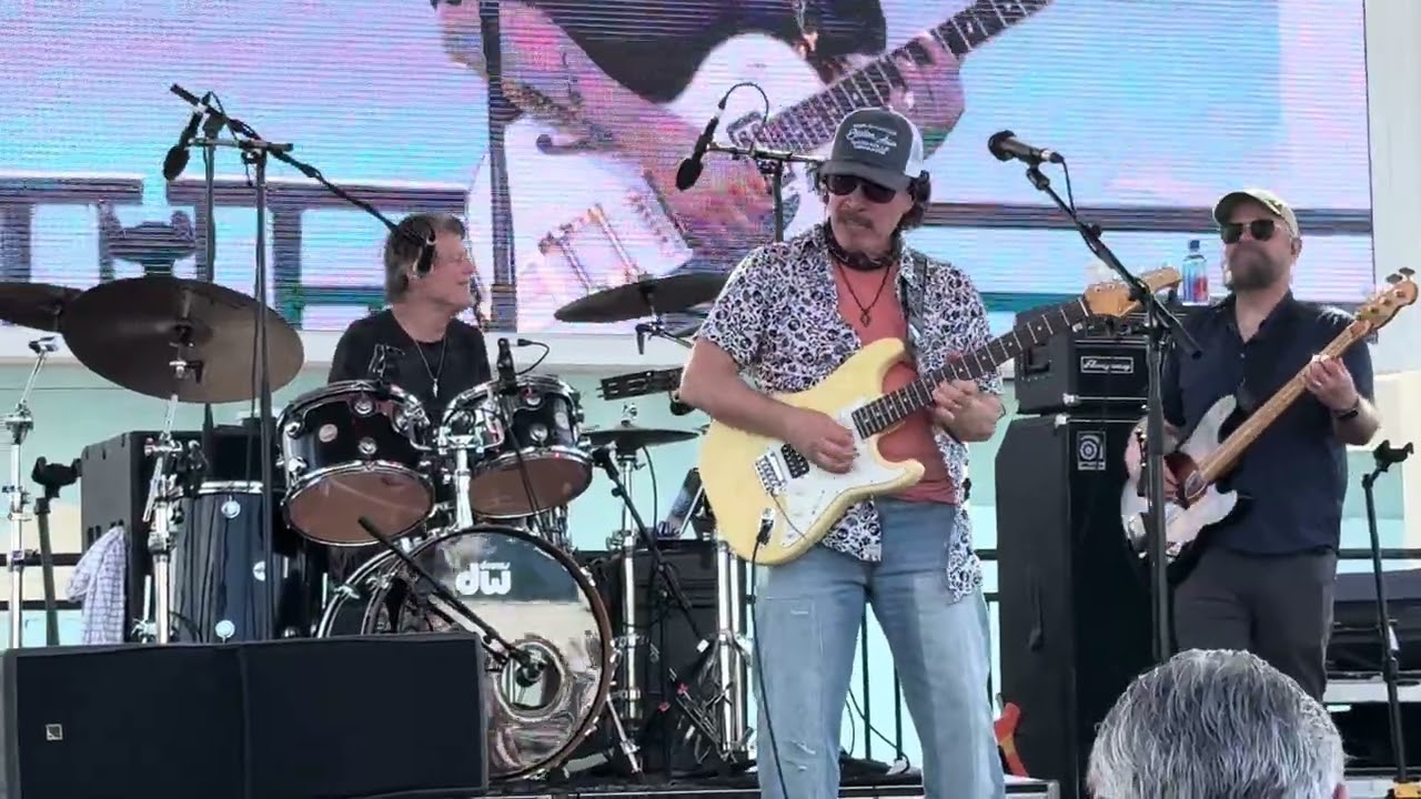 JOHN OATES - Showdown - Rock Legends Cruise XIII 