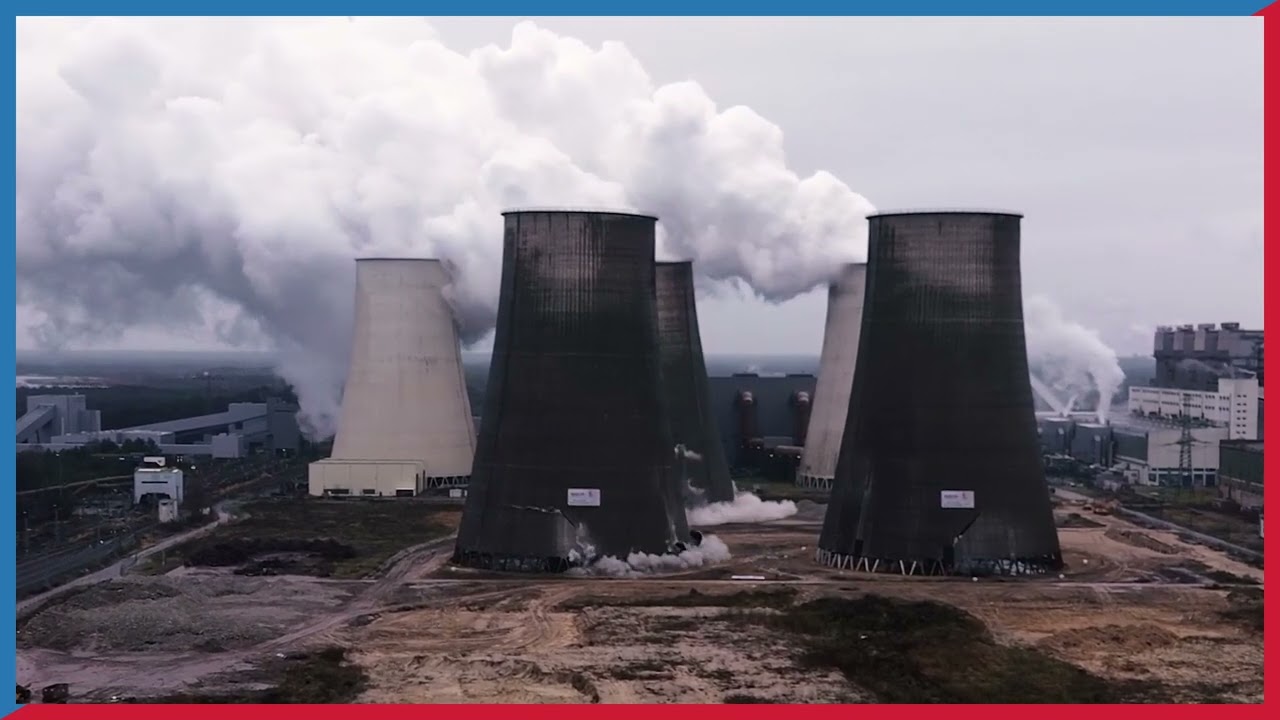 Dynamitage de 3 tours de refroidissement