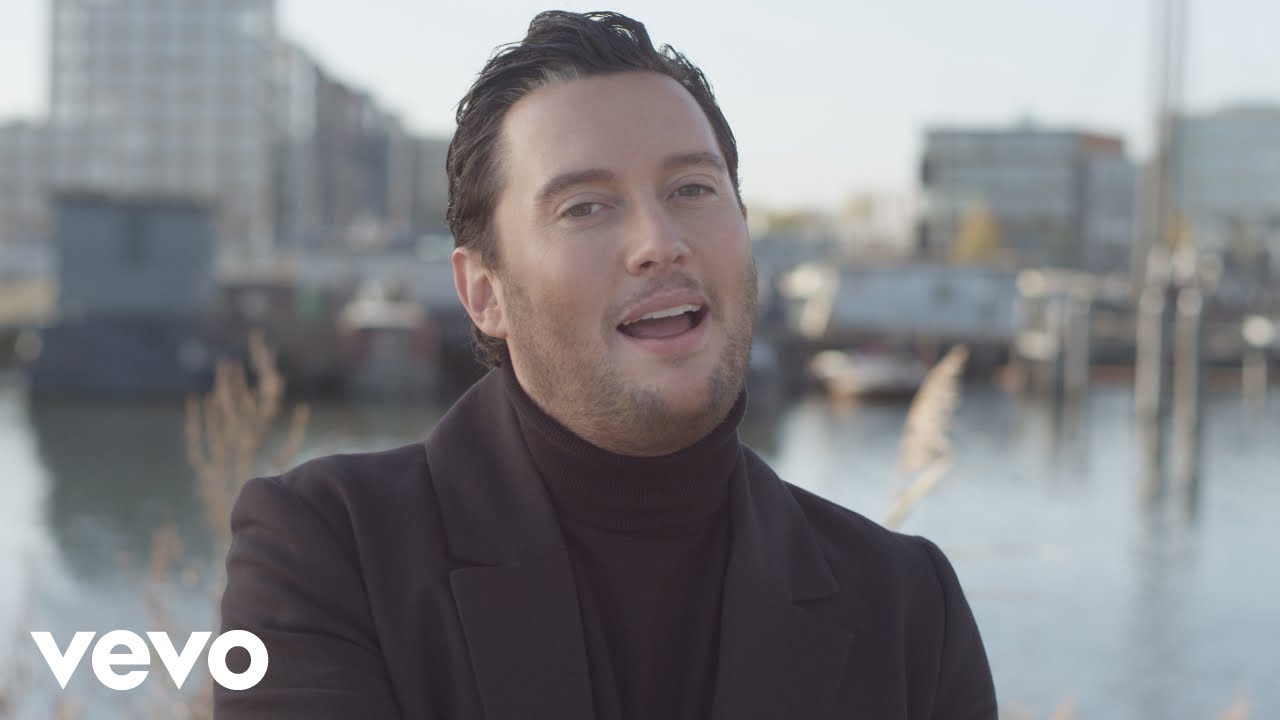 Tino Martin - Zij weet het