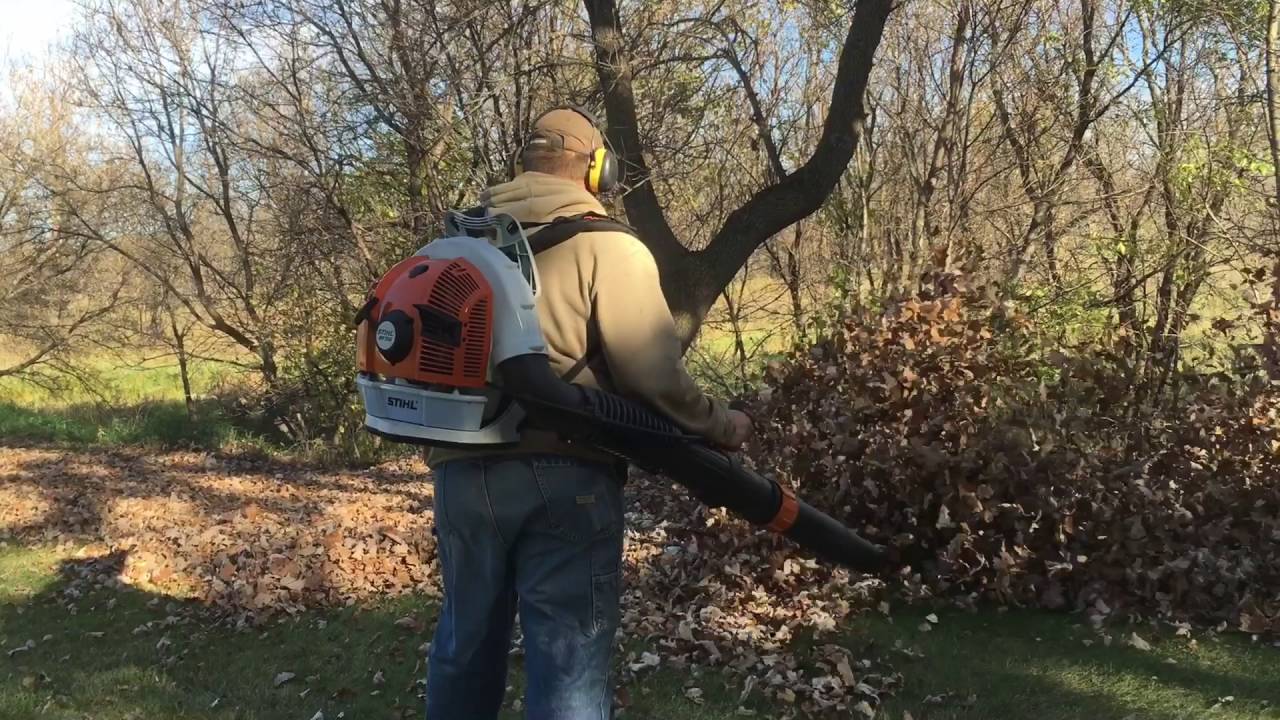 Stihl Br700 Backpack Blower In Action
