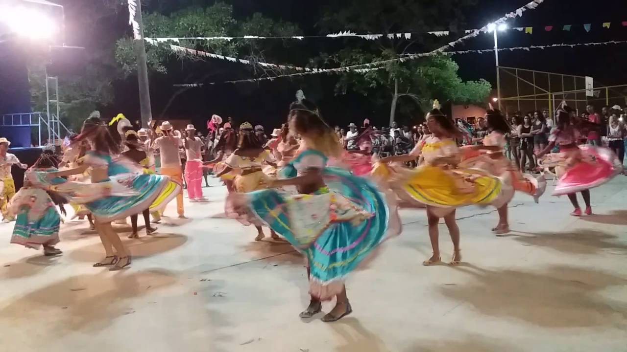 Cacuriá assa cana