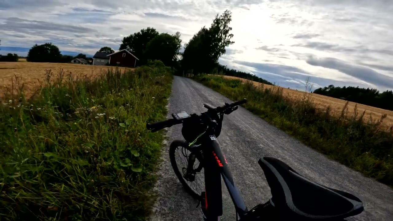 Mountain bike ride, Hedmarktoppen, Norway // 4K Slow TV