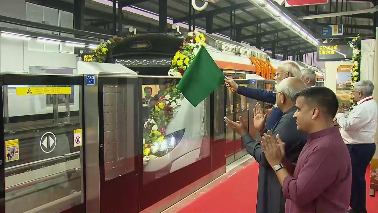 LIVE: Hon'ble PM Shri Narendra Modi inaugurates Ahmedabad-Gandhinagar Metro Phase-2 at Gandhinagar