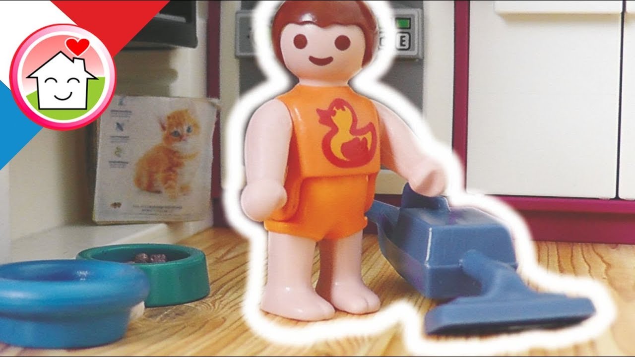 Playmobil en français Anna aide maman - La famille Hauser / film pour enfants