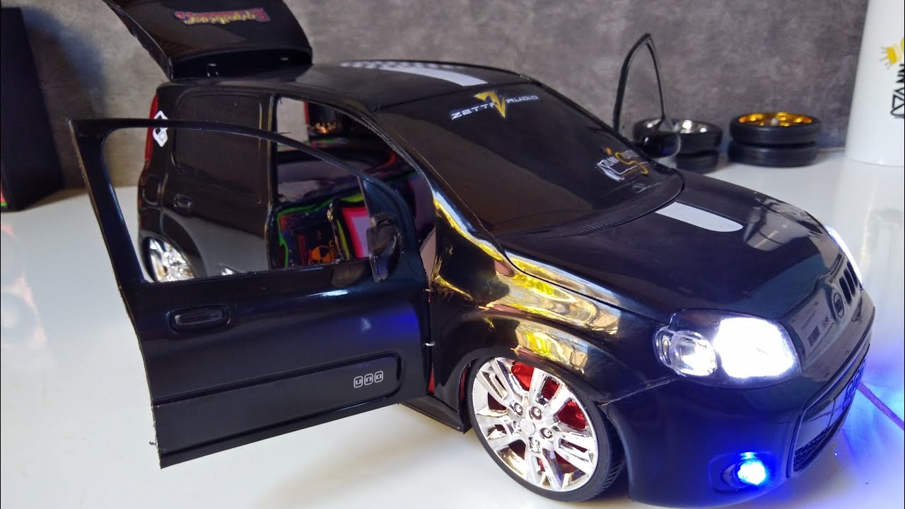 Mini Fiat Uno Rebaixado com Som