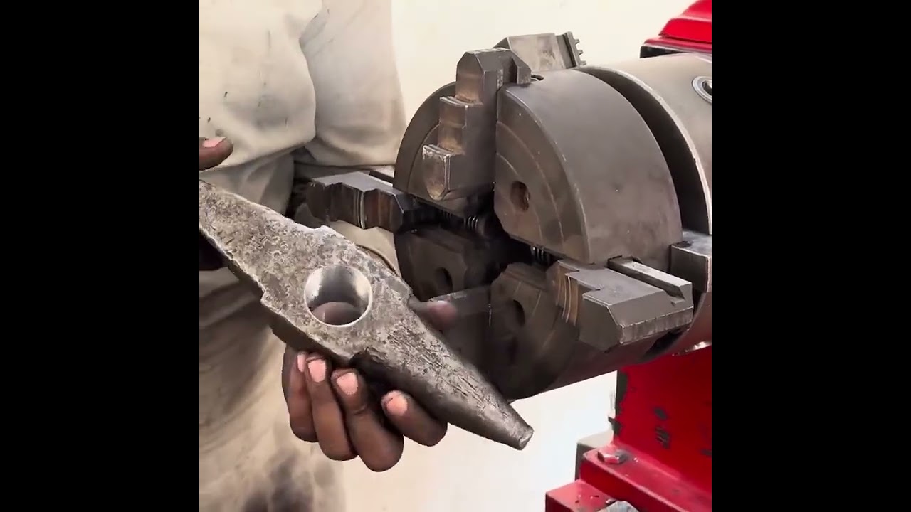 A Blacksmith Anvil Broken Due to Hammer Blows Then Mechanic Repaired It From Precious Engineering